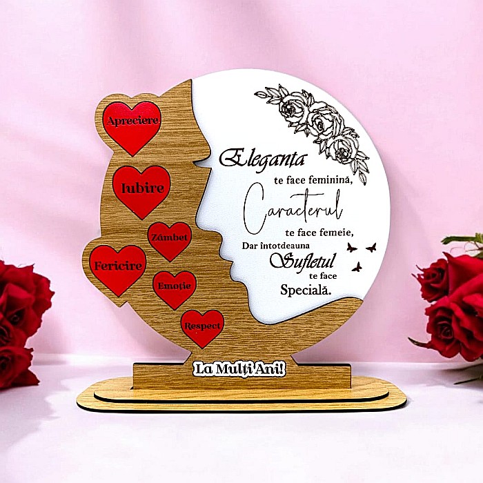 Cadou personalizat, tablou din lemn cu inimi rosii si mesaj standard pentru Ziua Femeii, maro [1]