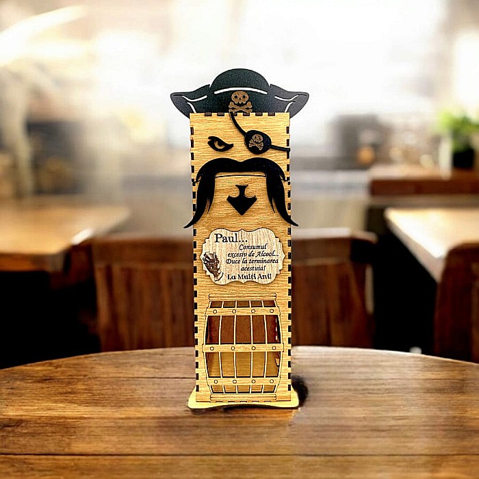 Cadou personlizat, Cutie de Whisky Pirat cu nume si mesaj "Consumul excesiv de alcool...", maro, dimensiune 33x10cm [1]