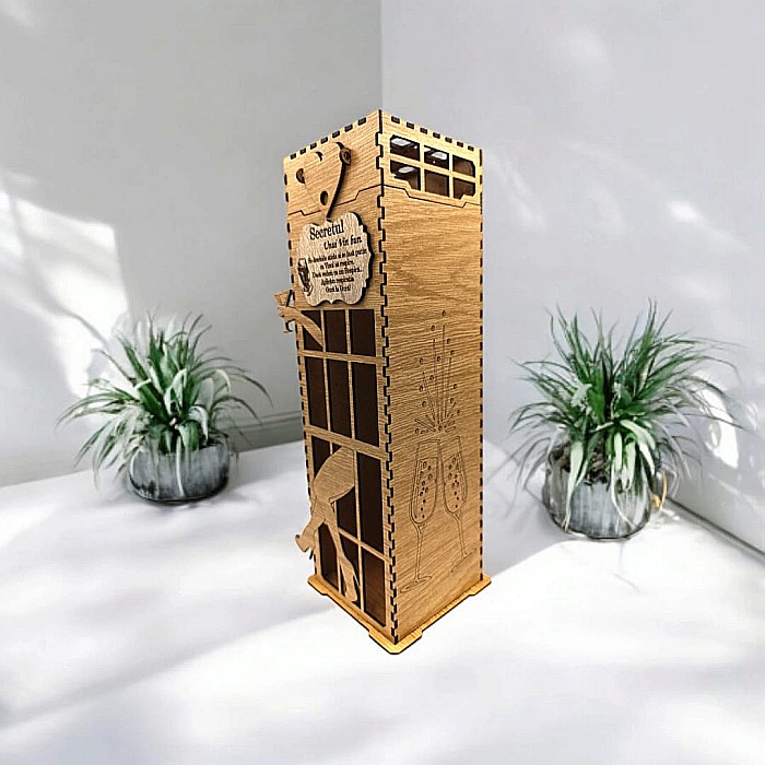 Cadou personlizat, Cutie pentru Whisky/Vin cu nume si mesaj "Cel mai bun Nas a implinit cea mai frumoasa varsta", maro, dimensiune 35x10cm [2]