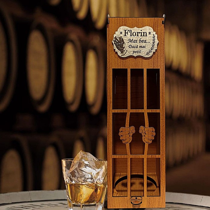 Cadou personalizat, Cutie de vin personalizata cu mesaj standard "Mai bea, daca mai poti!", pentru prieteni, familie, dimensiune 35x10cm, maro [1]