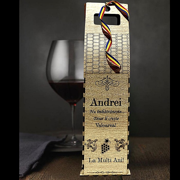 Cadou personalizat, Cutie din Lemn pentru Sticla de Vin - Cadou Elegant și Unic, personalizata pentru Familie/Prieteni, 37x10cm [1]