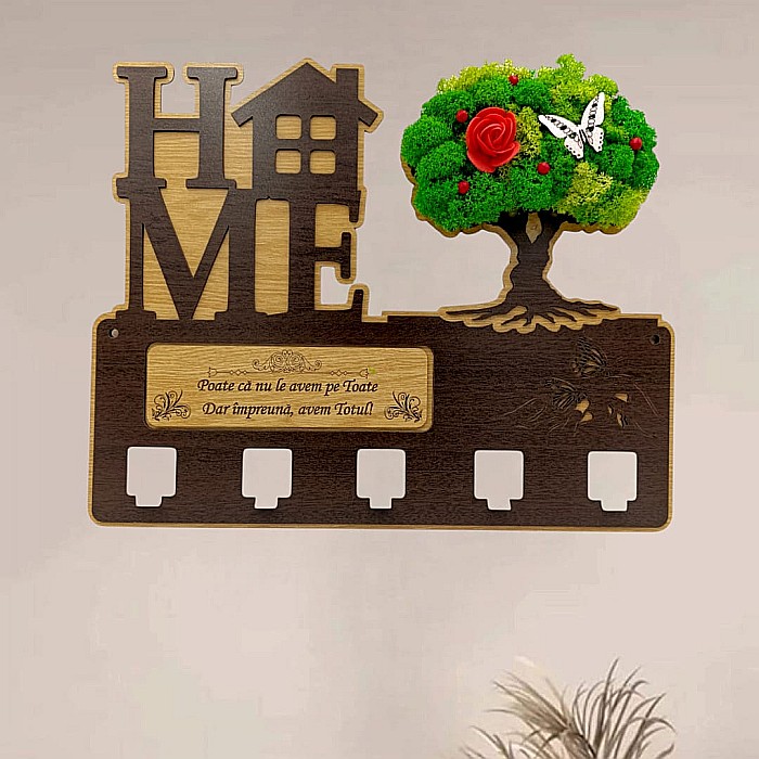 Cadou personalizat, cuier decorat cu licheni pe copac pentru perete cu mesaj standard "Poate ca nu le avem pe toate, dar impreuna avem totul!" , 40x30cm [1]