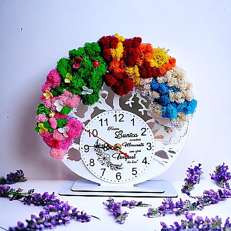 Ceasuri de Birou - Ceas decorativ copacul vietii, personalizat cu mesaj standard pentru Bunica, decorat cu licheni stabilizati si flori decorative naturale, alb, 25cm