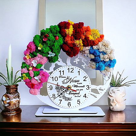 Ceasuri de Birou - Ceas decorativ copacul vietii, personalizat cu mesaj standard pentru Nasi, decorat cu licheni stabilizati si flori decorative naturale, alb, 25cm