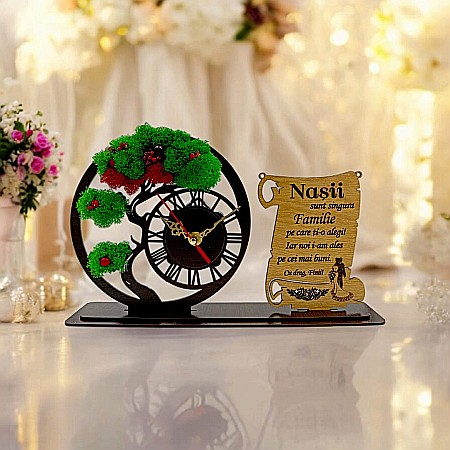 Ceasuri cu Licheni - Ceas Bonsai cu Placută, personalizat pentru Nași "Nașii sunt singura familie pe care ți-o alegi", Produs în România de Rustic Wood Decor ,dimensiune 30x18cm
