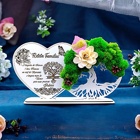 Decoratiune Copacul Vietii-Inima - Tablou Inima Copacul vietii decorativ cu suport, personalizat "Reteta Familiei" , Produs în România de Rustic Wood Decor, dimensiune 30x16cm