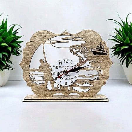 Cadouri personalizate pentru Pescari - Tablou Ceas cu mesaj standard pentru Pescari "Nascut sa pescuiesc, obligat sa muncesc..", cadou personalizat perfect pentru Iubitorii de Pescuit, 28x20cm