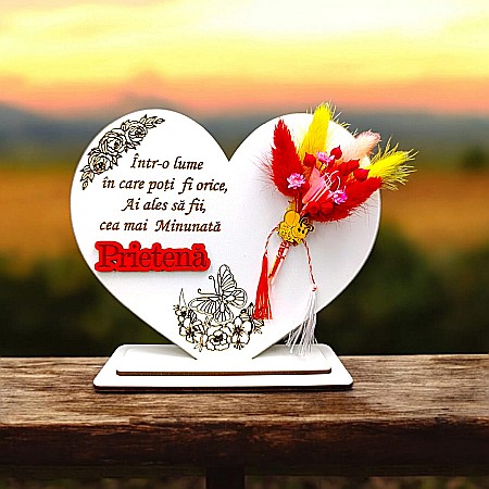 Decoratiuni din Lemn - Cadou personalizat Inima cu mesaj standard pentru Prietena, dimensiune 15cm