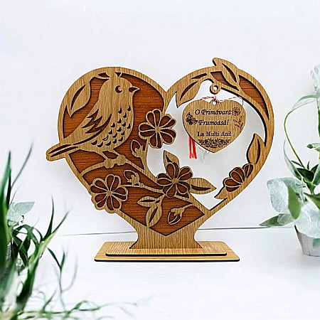 Decoratiuni din Lemn - Cadou personalizat inima din lemn, decoratiune cu mesaj standard pentru 8Martie/Ziua Femei, dimensiune 19x22cm