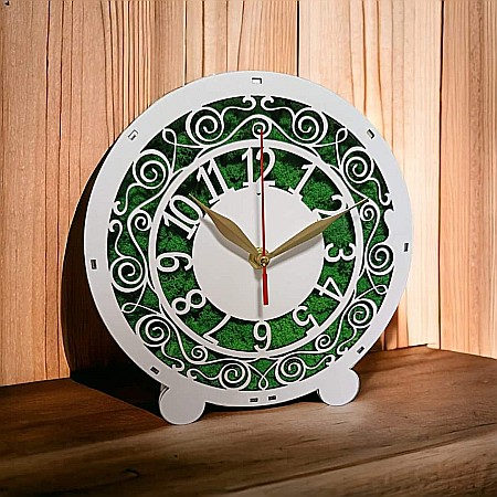 Ceasuri cu Licheni - Cadou personalizat, Ceas de birou cu licheni gravat , alb, model 1