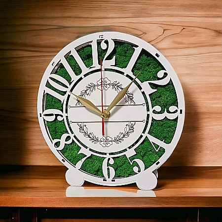 Ceasuri cu Licheni - Cadou personalizat, Ceas de birou cu licheni gravat , alb, model 2