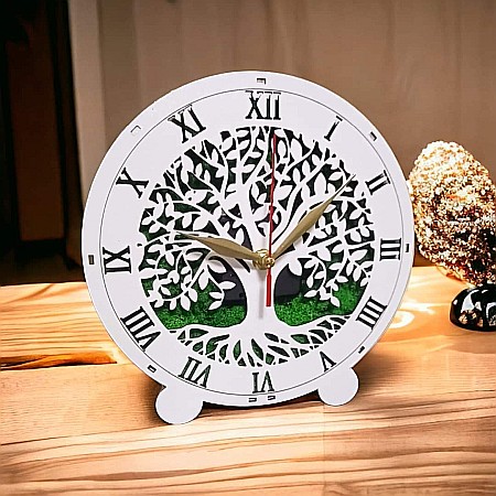 Ceasuri cu Licheni - Cadou personalizat, Ceas de birou cu licheni gravat cu Copac , alb