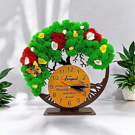 Ceasuri cu Licheni - Cadou personalizat, Ceas decorativ copacul vietii cu mesaj standard pentru Familie, decorat cu licheni stabilizati si flori decorative naturale, wenge