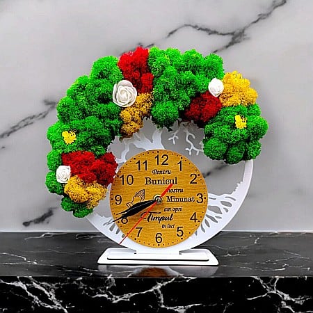 Ceasuri cu Licheni - Cadou personalizat, Ceas decorativ copacul vietii cu mesaj standard pentru Bunic, decorat cu licheni stabilizati si flori decorative naturale, alb