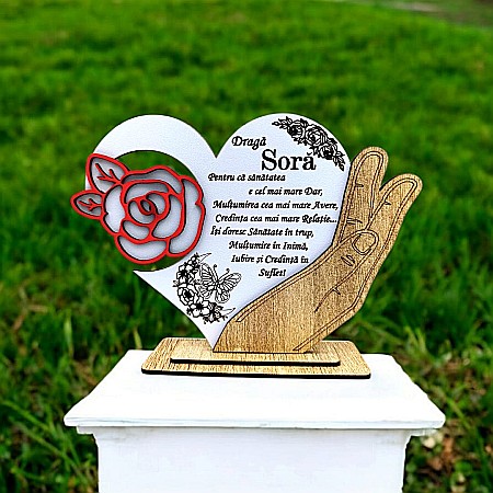 Decoratiuni din Lemn - Cadou personalizat, tablou inima in palma cu mesaj standard pentru Sora, 21x15cm