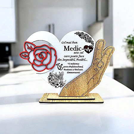 Decoratiuni din Lemn - Cadou personalizat, tablou inima in palma cu mesaj standard pentru "Cel mai bun Medic", 21x15cm