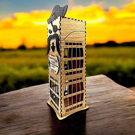 Cadou personlizat, Cutie de Whisky Pirat cu nume si mesaj "Lasa-ma sa ies, promit ca nu iti fac rau!", maro, dimensiune 33x10cm [1]