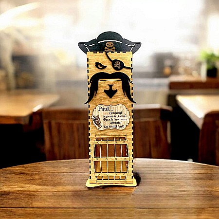 Cutie de Vin Personalizabila - Cadou personlizat, Cutie de Whisky Pirat cu nume si mesaj "Consumul excesiv de alcool...", maro, dimensiune 33x10cm