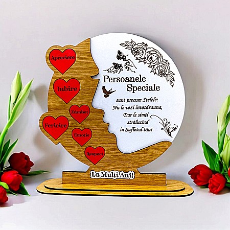 Decoratiuni din Lemn - Cadou personalizat, tablou din lemn cu inimi rosii si mesaj standard pentru Persoanele Speciale, maro