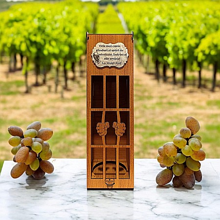 Cutie de Vin Personalizabila - Cadou personalizat, Cutie de vin personalizata cu mesaj standard "Cele mai calde ganduri si urari de sanatate", pentru prieteni, familie, model închisoare, dimensiune 35x10cm, maro