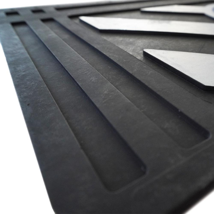 APARATORI NOROI CAMION 3D 36X64 CM SET 2 BUC [4]