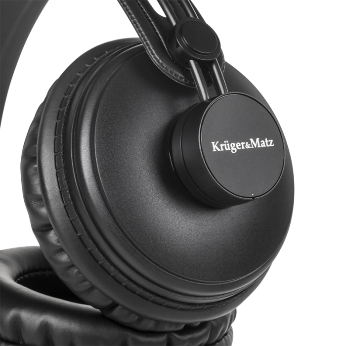 CASTI STUDIO MODEL MONITOR KRUGER&MATZ [3]