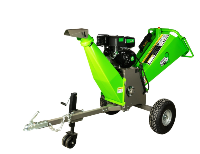Tocator de crengi Micul Fermier, motor benzina 15 CP, cu carlig de remorcare, 150 mm diametru maxim de taiere, pentru rumegus [4]