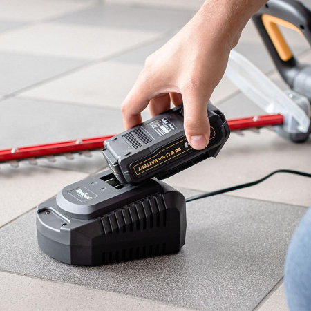 ACUMULATOR UNIVERSAL SCULE REBEL 20V 2A [3]