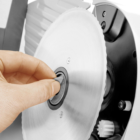 FELIATOR ALIMENTE 1-15MM 150W SENCOR [4]