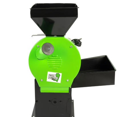 Moara electrica 3.5 KW cu ciocanele nr. 8 3in1 Micul Fermier [1]