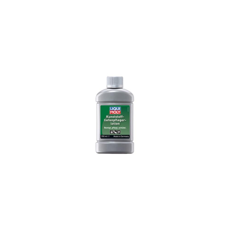 ULEIURI, LICHIDE SI CHIMICE - SOLUTIE INTRETINERE INTENSIVA A PLASTICULUI 250 ML