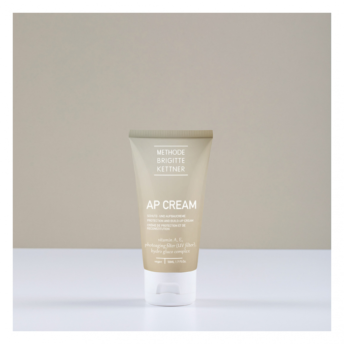 Crema Protectoare si Regeneratoare cu filtru UV - 50 ml [1]