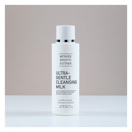 Cosmetica - Lapte demachiant Ultra Gentle - 200 ml