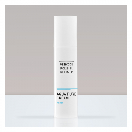 Cosmetica - Masca de Hidratare Profunda pentru Ten Uscat - Aqua Pure - 150 ml