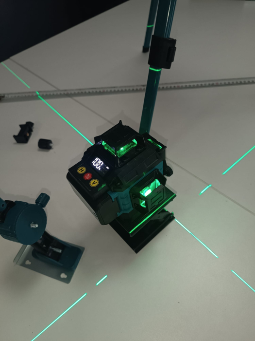 Nivela Laser 360 [2]