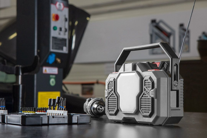 Radio si lampa Energy+ 18V, Li-lon (fara acumulator inclus) 58GE104 GRAPHITE [2]