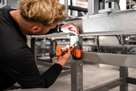 Cheie cu percutie fara perii 18V, 850Nm, ½", Energy+, fara baterie 04-608 NEO [3]