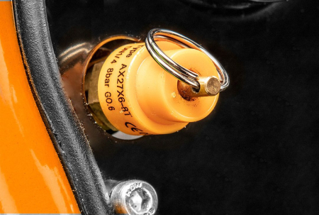 Compresor cu lubrifiere cu ulei, vertical, 40 l, 230 V 12K010 NEO [3]