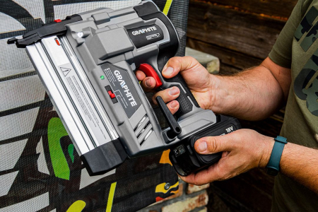 Pistol cuie si capse Energy+ 18V, Li-Ion (fara acumulator inclus) 58G081 GRAPHITE [4]