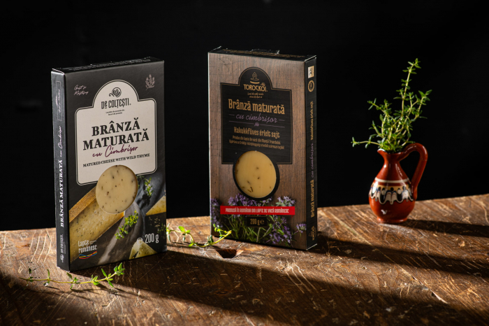 Branza Maturata cu Cimbrisor 200g [2]