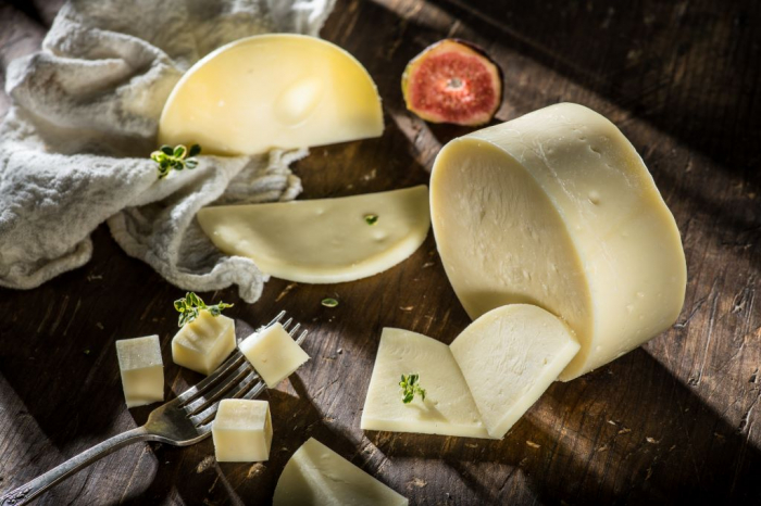 Cas Fume de Coltesti 235g [2]