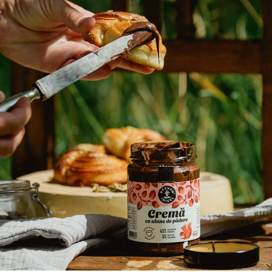 Crema de Alune de Padure cu Cacao 330g - Razvan Idicel [2]