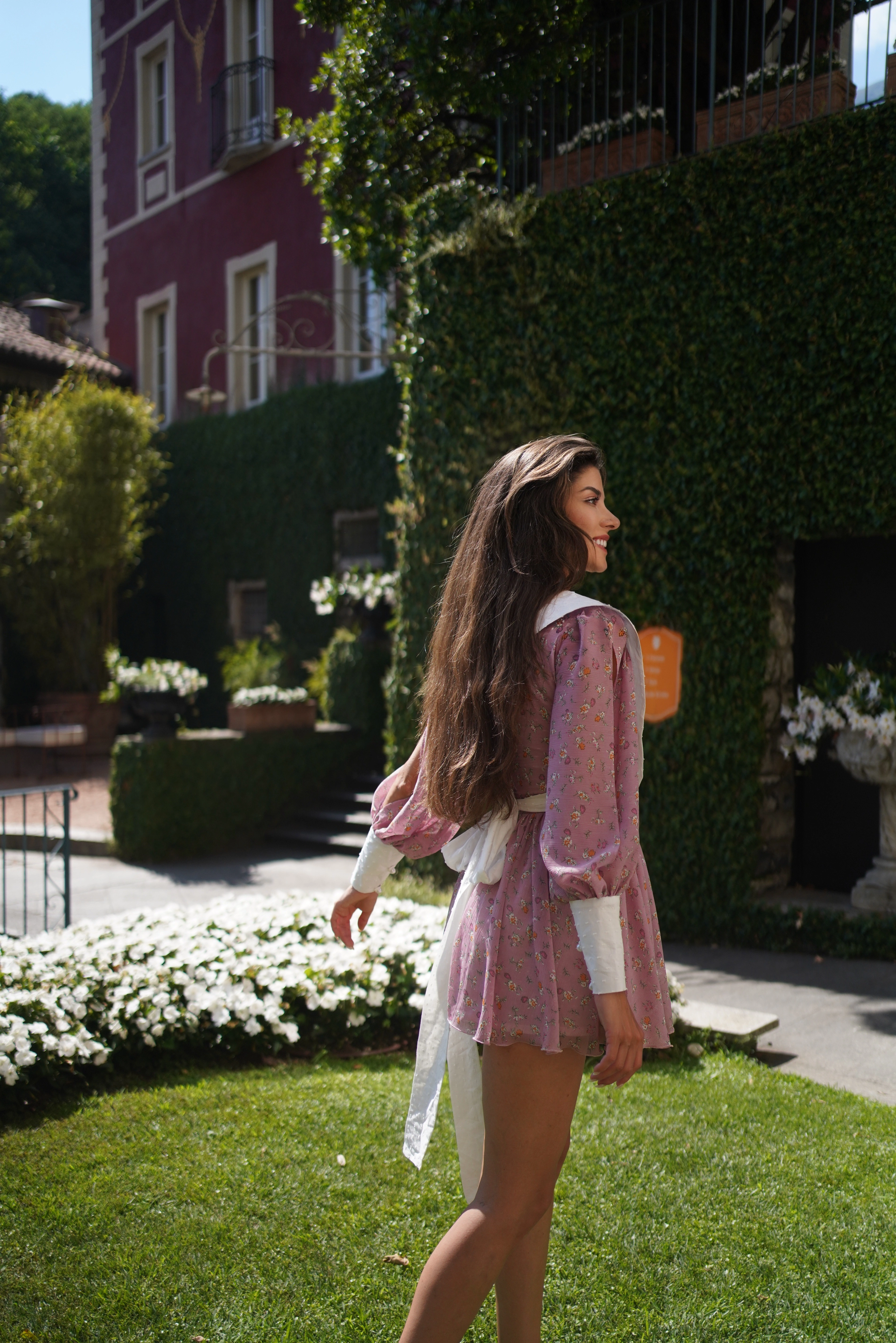 Pink Floral Mini Dress - Rochie mini feminină din voal, bumbac 100% și detalii delicate [4]