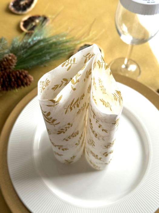 Servetele de masa festive Softpoint - Golden Leaves (frunze aurii) / 38 x 38 cm / 20 buc [9]