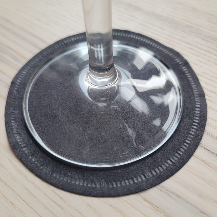 Coastere/suporturi din hartie pentru pahare sau cesti / negre / diametru 9 cm / 250 buc [2]