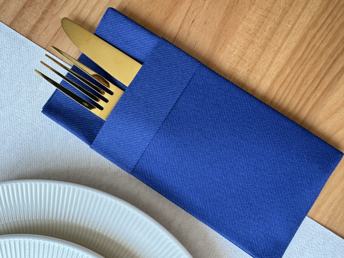 Servetele cu BUZUNAR pentru tacamuri Linclass cu manseta - Albastru roial / 40 x 40 cm / 50 buc [4]