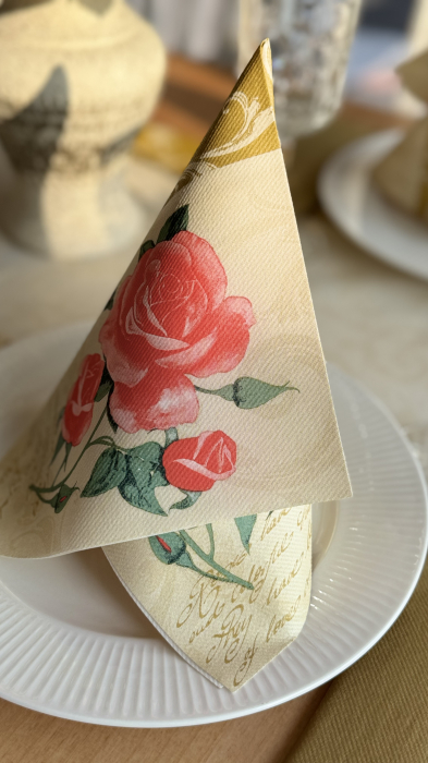 Servetele de masa festive Linclass - Romantic (auriu) / 40 x 40 cm / 12 buc [1]