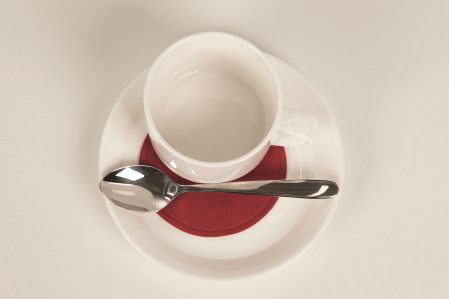 Coastere/suporturi din hartie pentru pahare sau cesti / bordo / diametru 9 cm / 250 buc [1]