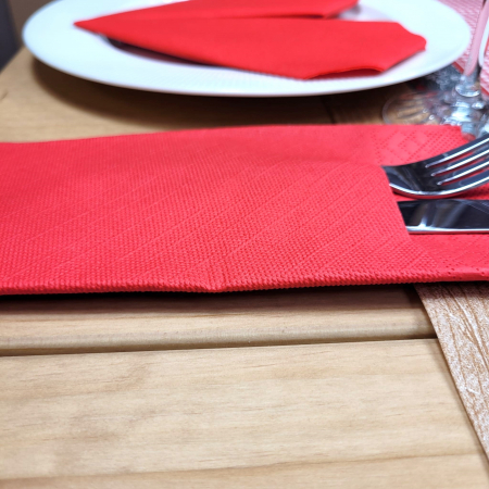 Servetele cu BUZUNAR pentru tacamuri - Tissue Deluxe (Rosii) / 40 x 40 cm / 75 buc [3]