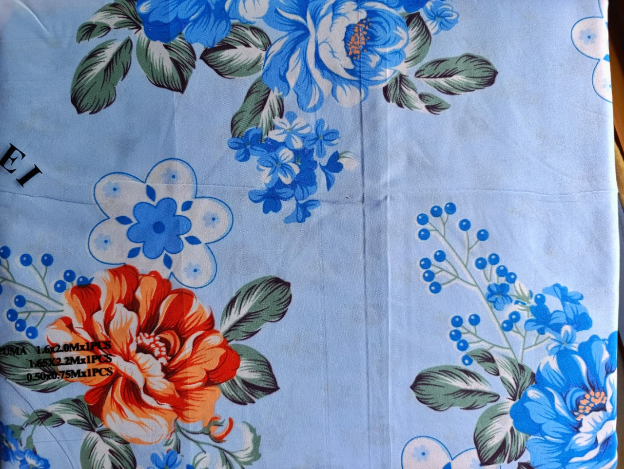 Lenjerie pat o persoana Albastrea Cod: S033 (170x220cm)+ CADOU Prosop 50x90cm 100% Bumbac [2]